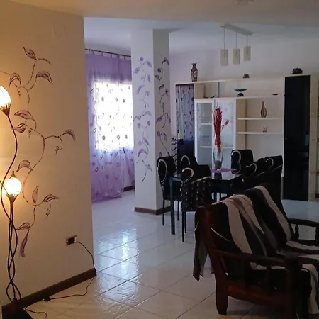Casa Lylla Apartment *